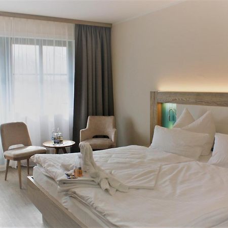 Hotel & Restaurant Lenzer Krug Malchow  Dış mekan fotoğraf