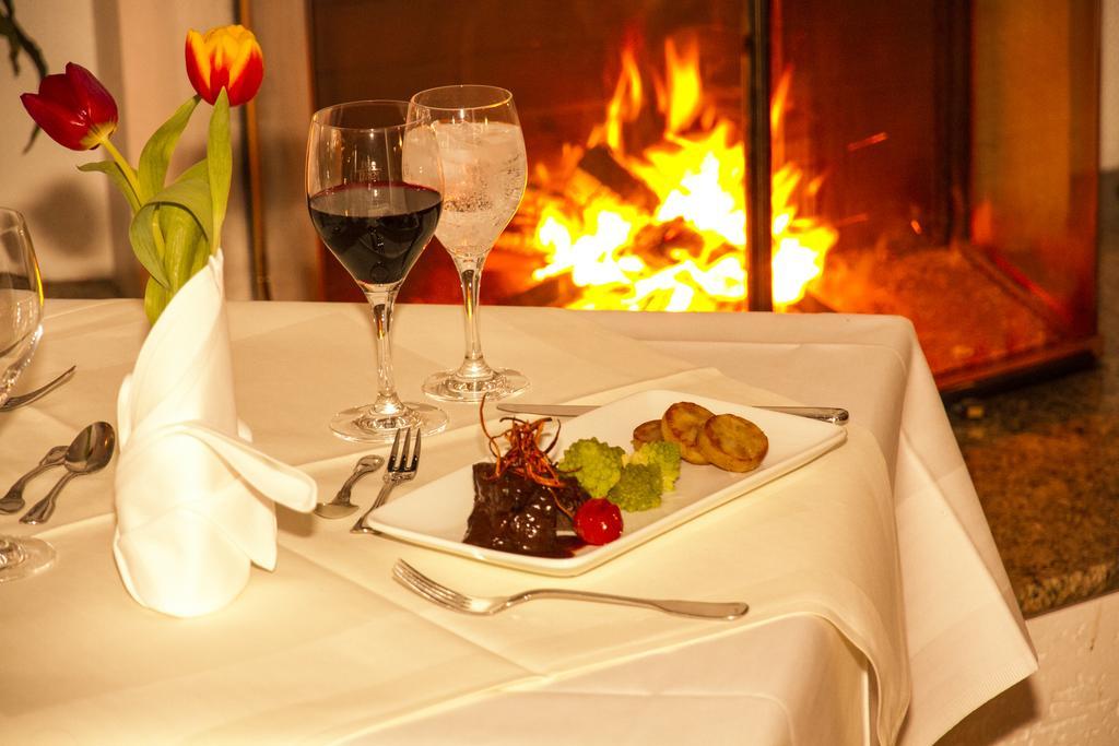 Hotel & Restaurant Lenzer Krug Malchow  Dış mekan fotoğraf